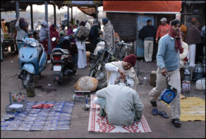 Streetside barbershop | Haridwar, India 2010